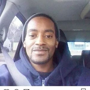 Meet your Posher, Theodis